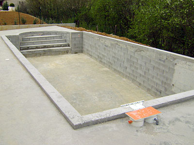 Création piscine béton à Waldhouse