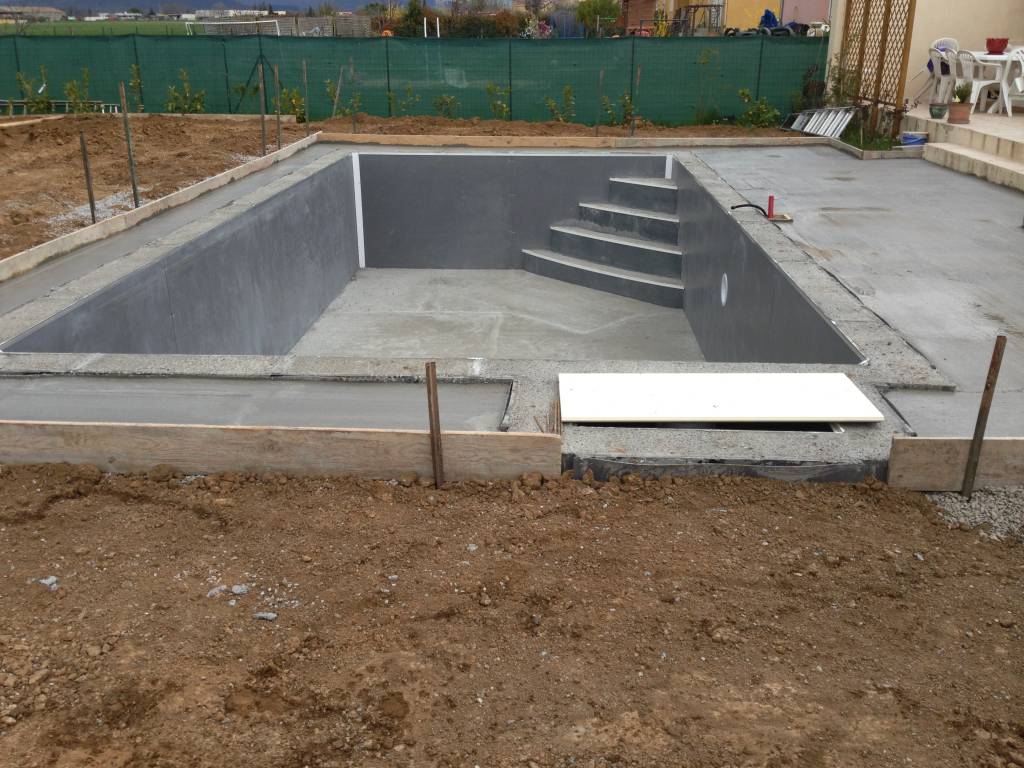 Création piscine béton Metz